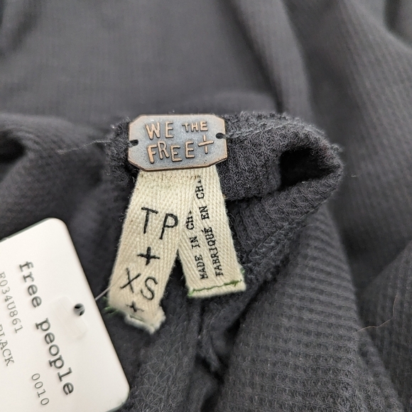 NWT Free People We The Free Wonder Woman Goth Mock Neck Thermal Tunic XS - Picture 11 of 13